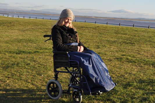 Waterproof Wheelchair Cosy With Fur Lining, Heavy Duty Zip, Foot Panel, And Waist Drawstrings