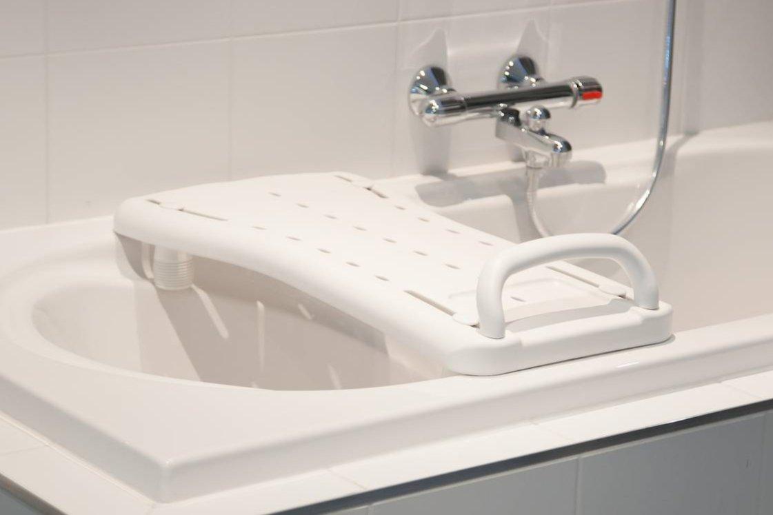 Adjustable Bath Board With Handle - Comfortable Seating, Anti-Slip Rubber Pads, Drainage Holes