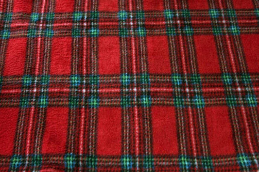 Anti-Pil 4 Design Tartan Fleece Blanket for Wheelchair Users – Machine Washable and Tumble Dryable